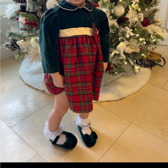 Velvet Green Mary Jane Kids Shoes size 23 - Picture 10 of 11